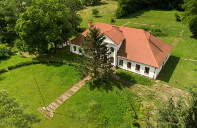 Dwór na sprzedaż Rożnów, Dwór w Rożnowie, Małopolskie, Dwór w Rożnowie
