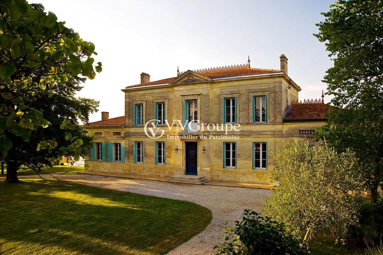 Zdjęcia Winnica w okolicach Bordeaux, 26 hektarów, Côte de Bourg