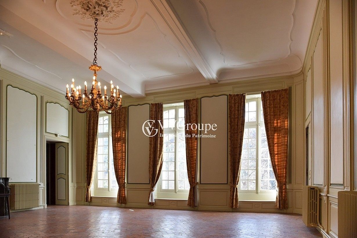 Zdjęcia Dawna rezydencja biskupia z oranżerią w Rennes-le-Château