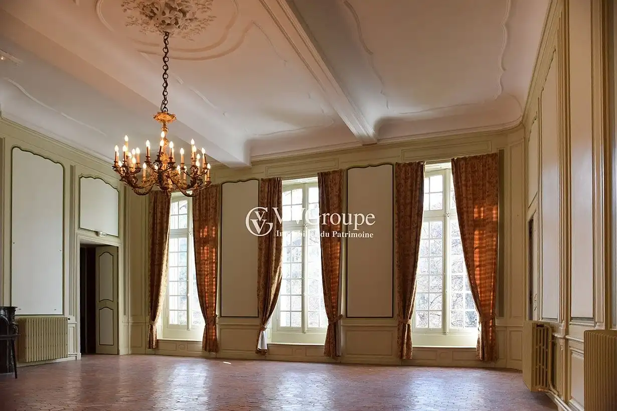 Zdjęcia Dawna rezydencja biskupia z oranżerią w Rennes-le-Château