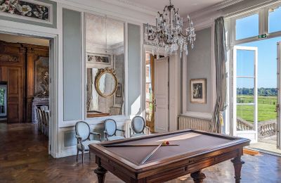 Pałac na sprzedaż Gisors, Normandia, Sala bilardowa