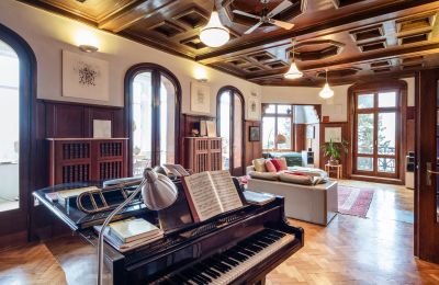 Apartament w zabytkowym budynku na sprzedaż Gera, Vollersdorfer Str. 56, Turyngia, Salon