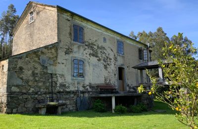 Wiejski dom na sprzedaż Moeche, Sta Cruz de Moeche, Galicja, Fachada trasera