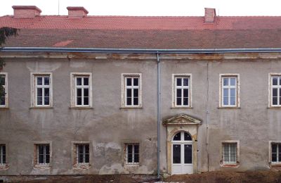Dwór Rumanová, Kraj nitrzański