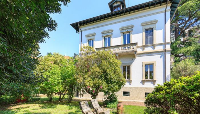 Zabytkowa willa na sprzedaż Verbania, Piemont,  Włochy