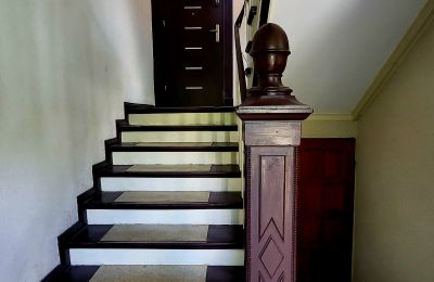 Zabytkowa willa na sprzedaż Wrocław, Korfantego 15, Dolnośląskie, klatka schodowa w willi na Krzykach