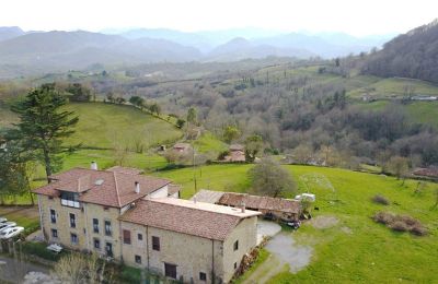 Dwór na sprzedaż Parres, Asturia, Zdjęcie Drona