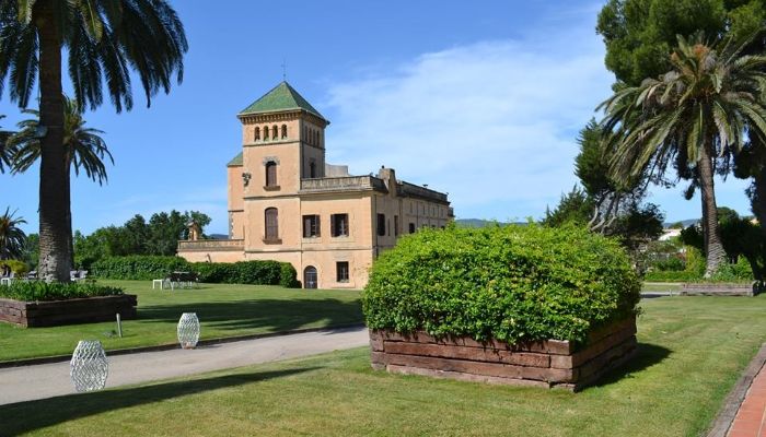 Pałac na sprzedaż Santa Oliva, Katalonia,  Hiszpania