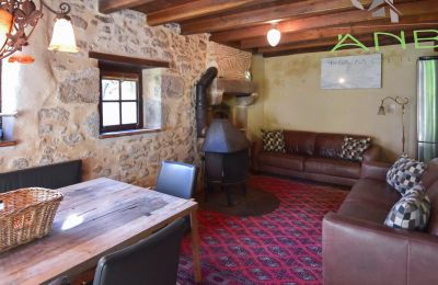 Dwór na sprzedaż Busserolles, Nouvelle-Aquitaine, Oficyna
