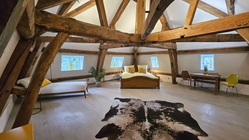 Pałac na sprzedaż Astenet, Wallonie,  Belgia, 5