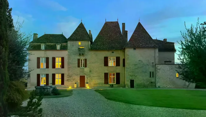 Pałac na sprzedaż Monségur, Nouvelle-Aquitaine,  Francja