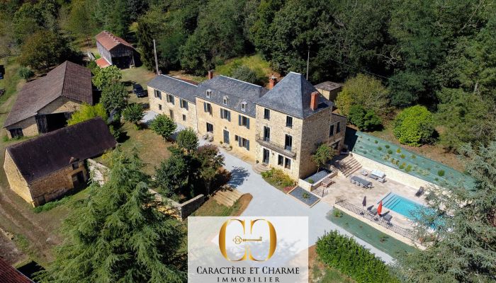 Zabytkowa nieruchomość na sprzedaż Sarlat-la-Canéda, Nouvelle-Aquitaine,  Francja