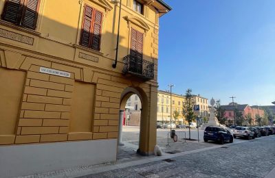 Pałac miejski na sprzedaż Soresina, Lombardia, Zdjęcie 5/36