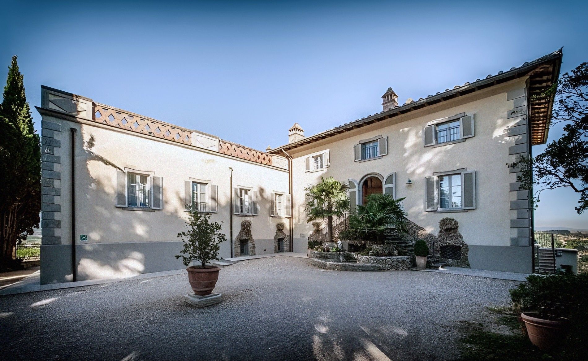 Zdjęcia Hotel w pobliżu San Gimignano z panoramicznym widokiem