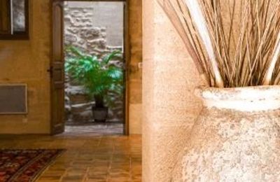 Historisk ejendom til salg Vers-Pont-du-Gard, Occitanie, Billede 13/31