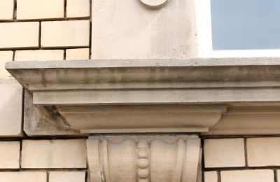 Zabytkowa willa na sprzedaż Neustadt an der Weinstraße, Nadrenia-Palatynat, Verzierungen Fensterrahmen