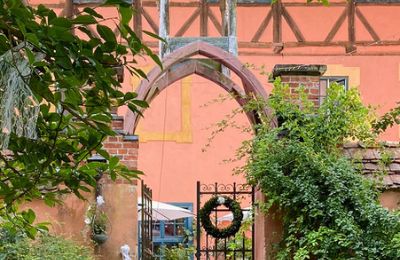 Zamek na sprzedaż 18513 Glewitz, Meklemburgia-Pomorze Przednie, Burgeingang