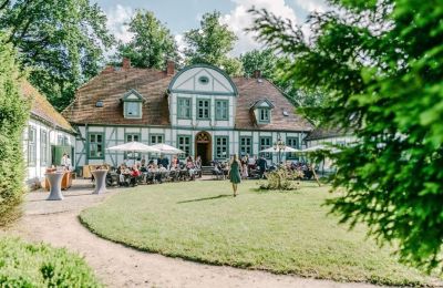 Pałac na sprzedaż Neustadt-Glewe, Meklemburgia-Pomorze Przednie, Widok z przodu