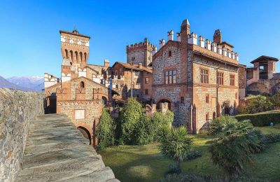 Zamek na sprzedaż Pavone Canavese, Piemont, Zdjęcie 32/38