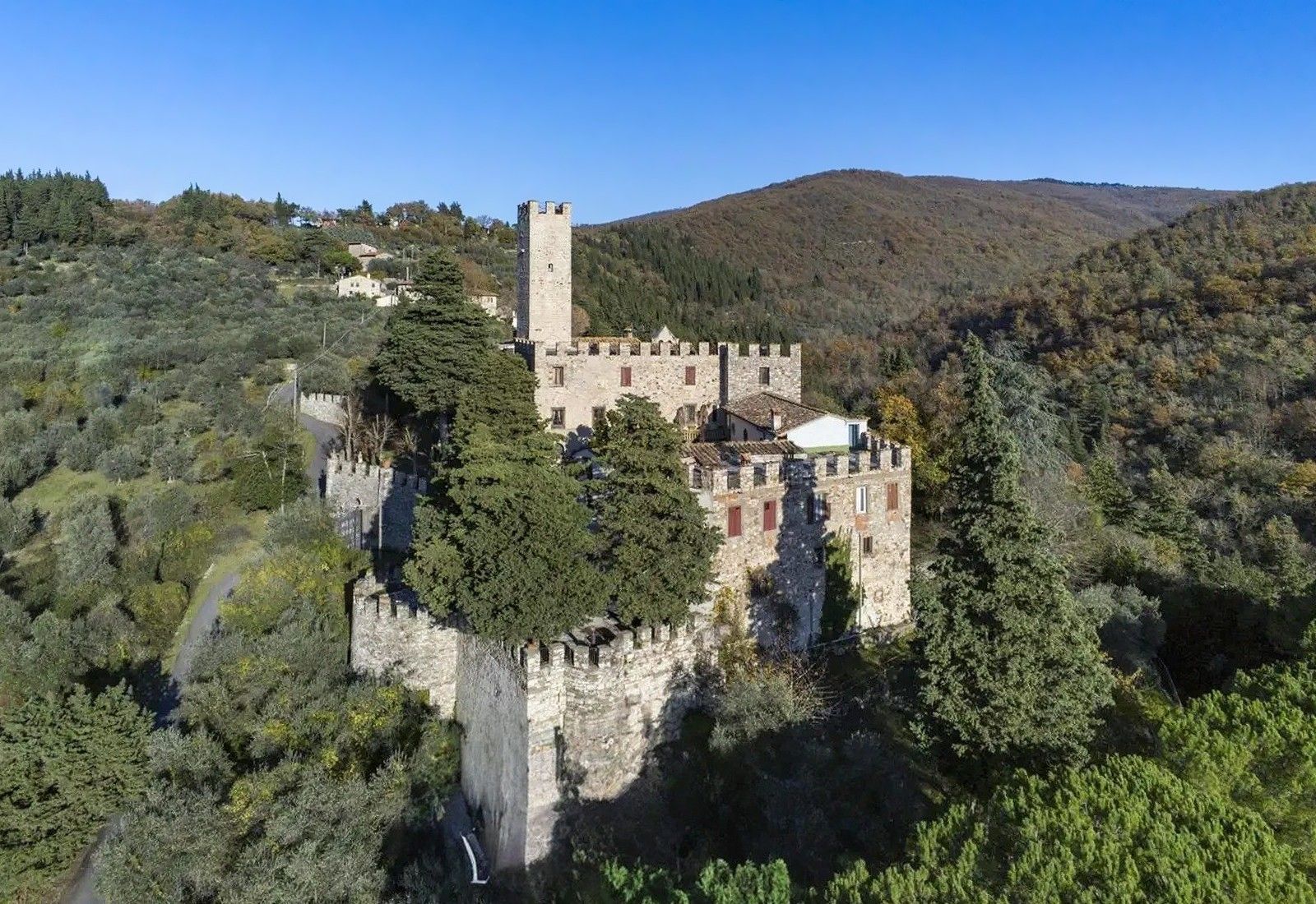 Zdjęcia Castello dei Lagri – Zamek w pobliżu Florencji