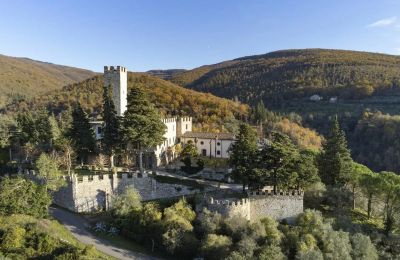 Zamek na sprzedaż Croci di Calenzano, Toskania, Castello Dei Lagri
