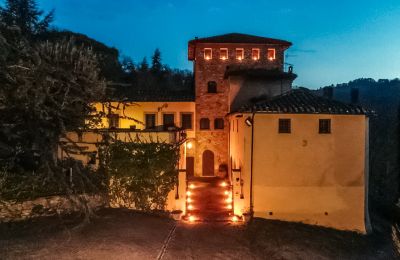 Zamek na sprzedaż Vicchio, Toskania, Widok zewnętrzny