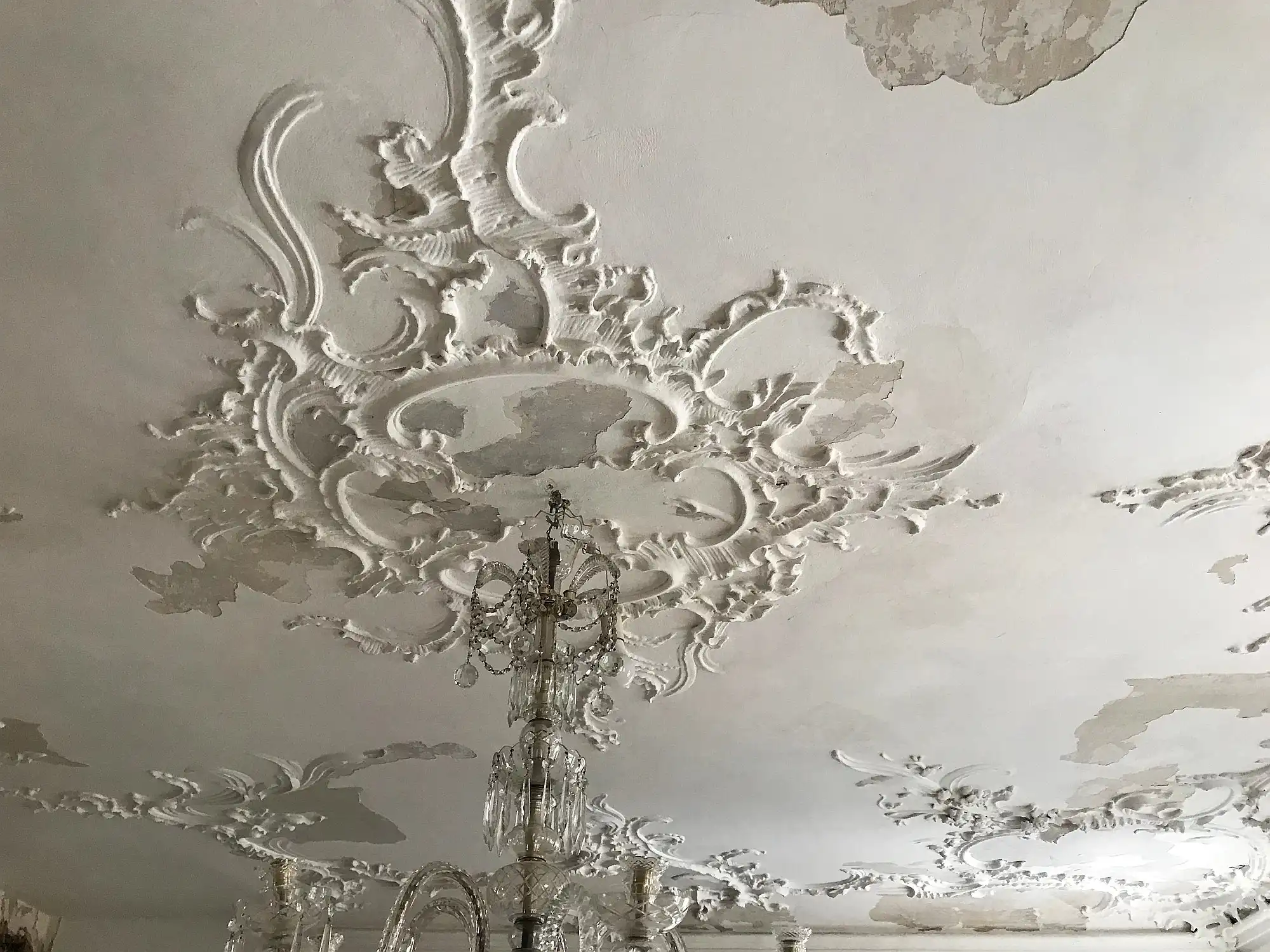 Zdjęcia Zamek do renowacji w dolinie Tauber