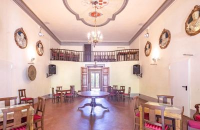 Dwór na sprzedaż Firenze, Toskania, Sala balowa