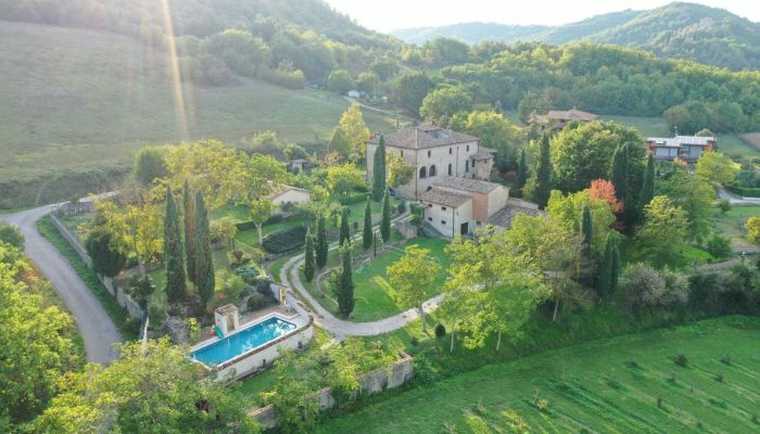 Wiejski dom na sprzedaż Lerchi, Umbria,  Włochy