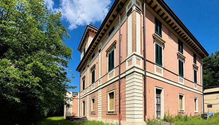 Willa o powierzchni ponad 1260 m² na działce 5 ha w San Giuliano Terme