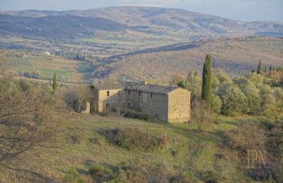 Wiejski dom na sprzedaż 06073 Corciano, Umbria, Zdjęcie 18/42