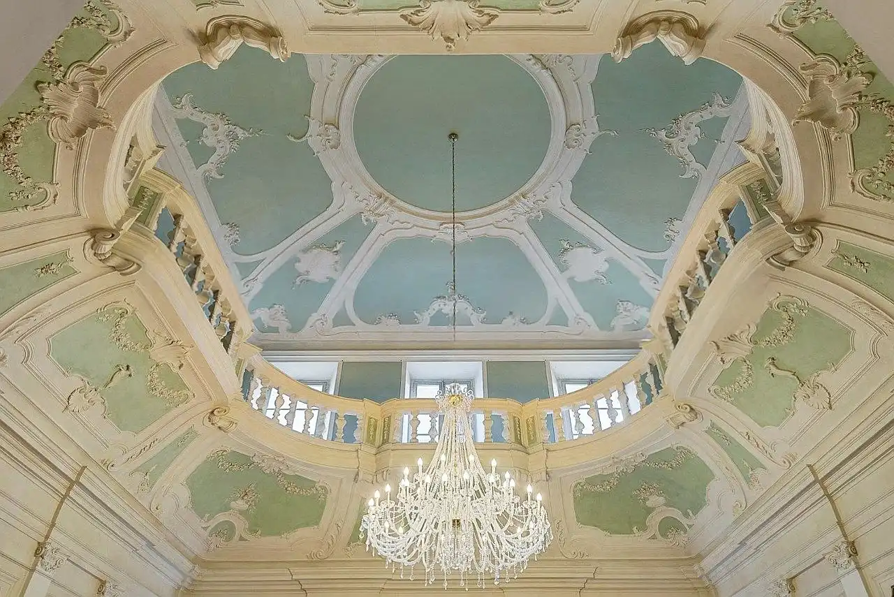 Zdjęcia Pałac w historycznym centrum Sieny – 700 m² z salą balową i sztukateriami w stylu rokoko