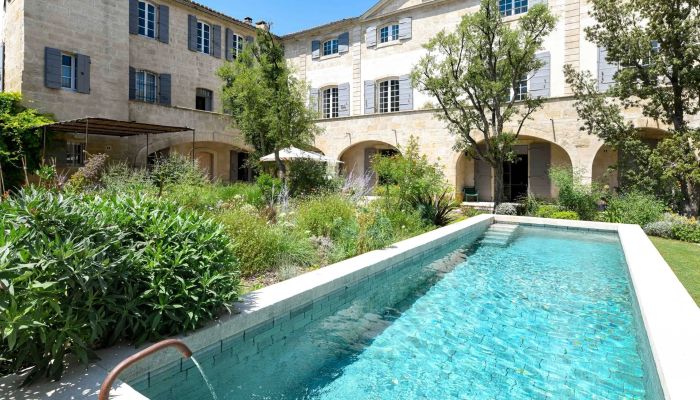 Dwór na sprzedaż 84000 Avignon, Provence-Alpes-Côte d'Azur,  Francja