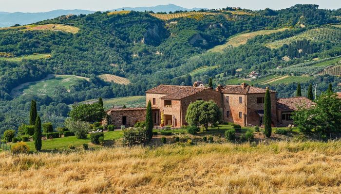 Wiejski dom na sprzedaż Montalcino, Toskania,  Włochy