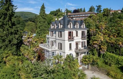 Zabytkowa willa na sprzedaż Luino, Lombardia, Zdjęcie 35/38