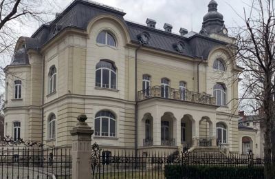 Zabytkowa willa na sprzedaż Bielsko-Biała, Mickiewicza 27, Śląskie,, Widok z przodu