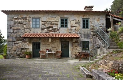 Zabytkowa nieruchomość na sprzedaż Gondomar, Galicja, Widok z boku