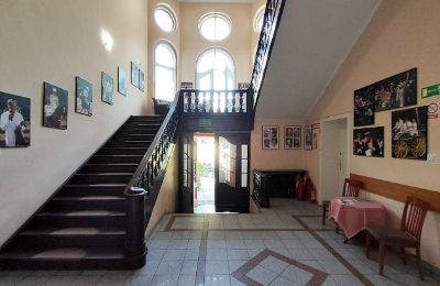 Pałac na sprzedaż Zakrzów, Opolskie, Hala wejściowa