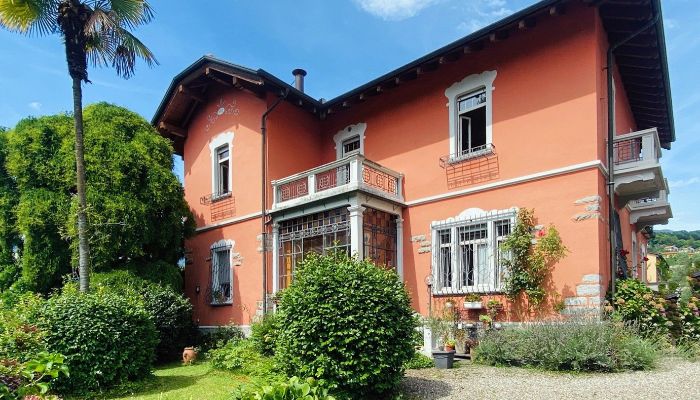 Zabytkowa willa na sprzedaż Verbania, Piemont,  Włochy