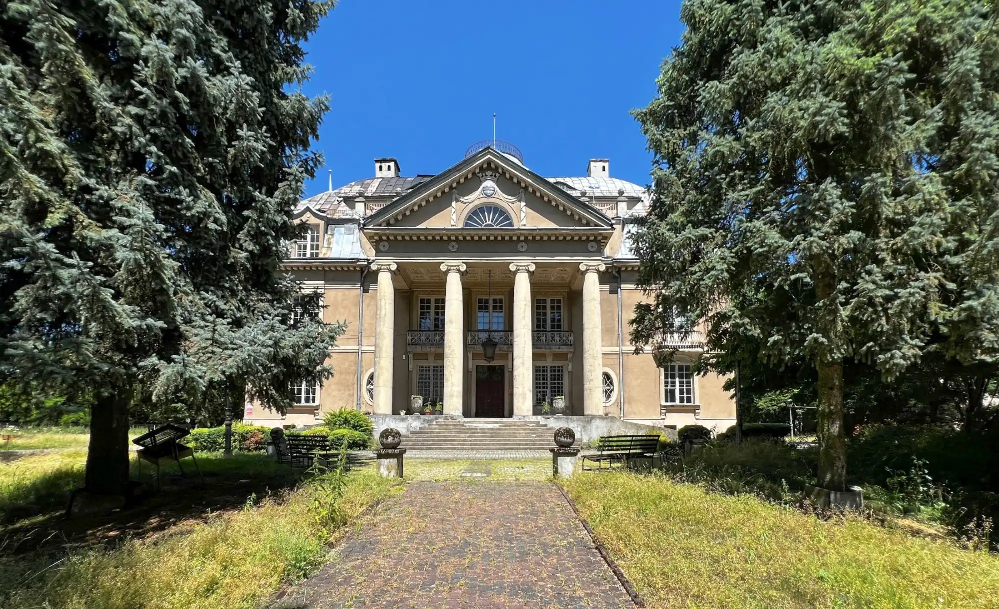 Zdjęcia Zabytkowy zespół pałacowo-parkowy w Łubiu - Termin: 12.05.2026, godz. 10:00