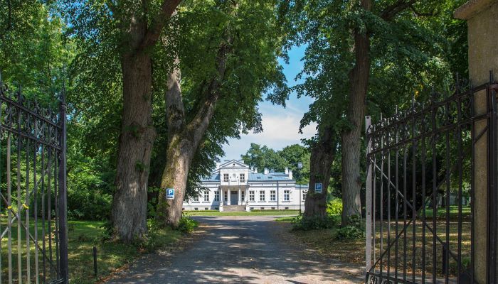 Dwór na sprzedaż Ojrzanów, Mazowieckie,  Polska