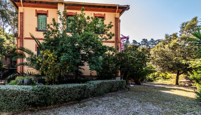 Zabytkowa willa na sprzedaż Castellar del Vallès, Katalonia,  Hiszpania