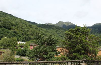 Zabytkowa willa na sprzedaż Faido, Ticino, vista panoramica