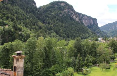 Zabytkowa willa na sprzedaż Faido, Ticino, vista dal tetto/terrazza