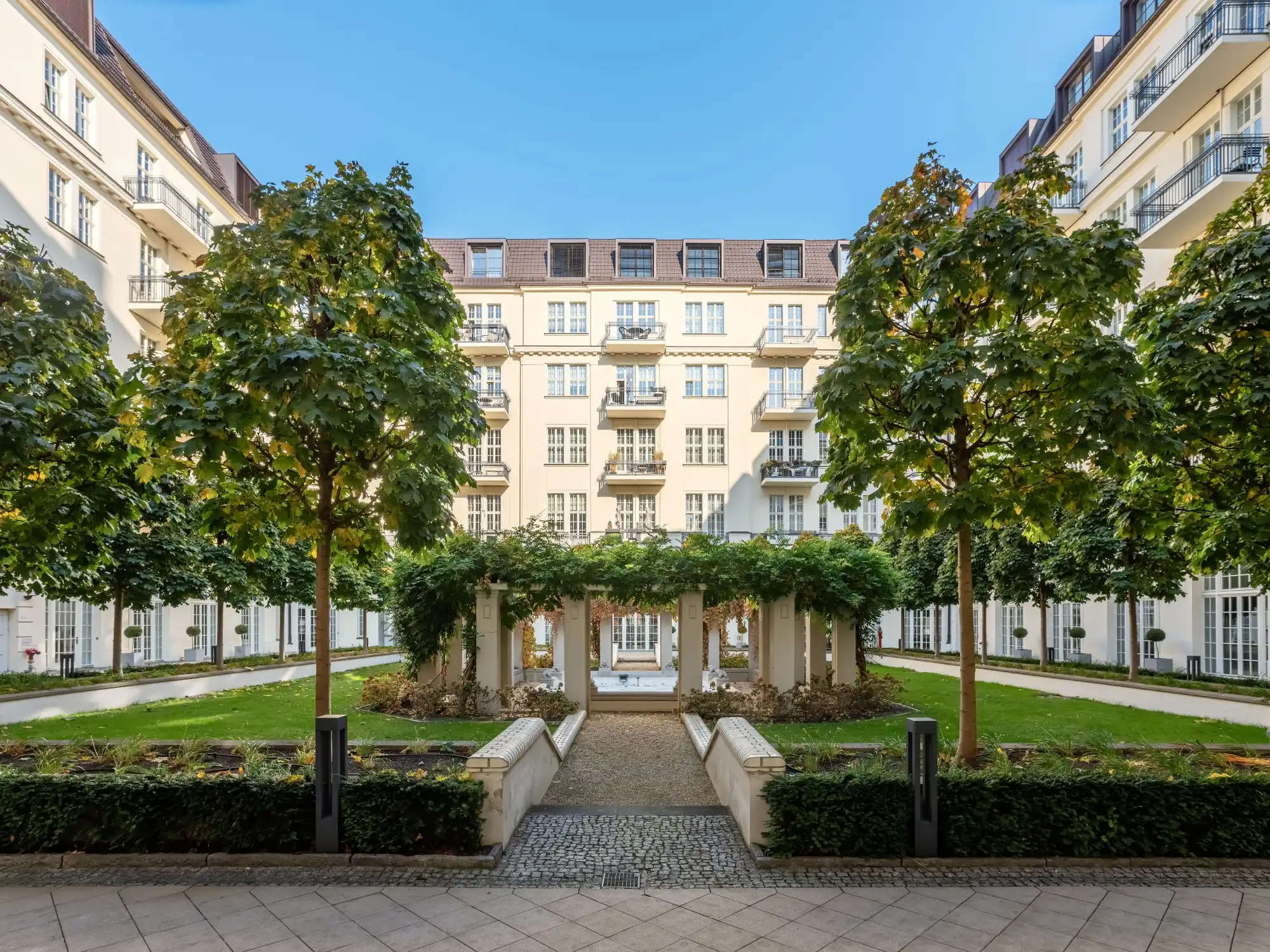 Zdjęcia Loft w kamienicy przy Kurfürstendamm w Berlinie