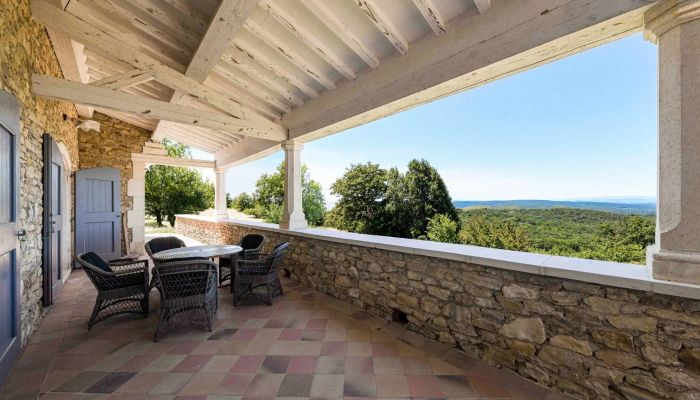 Nieruchomość zabytkowa na sprzedaż Uzès, Oksytania,  Francja