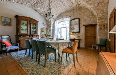 Zabytkowa nieruchomość na sprzedaż Uzès, Oksytania, Zdjęcie 3/34