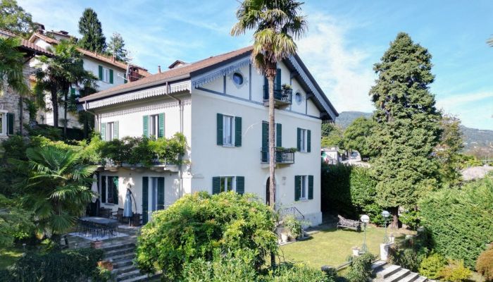 Zabytkowa willa na sprzedaż 28838 Stresa, Piemont,  Włochy