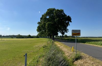 Dwór na sprzedaż Brandenburgia, Położenie nieruchomości