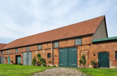 Dwór na sprzedaż Brandenburgia, Oficyna